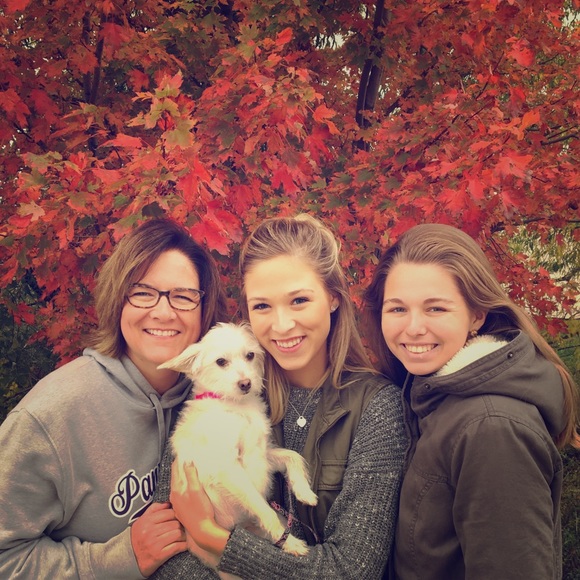 Meet your Posher, Shelby - Picture 1 of 1